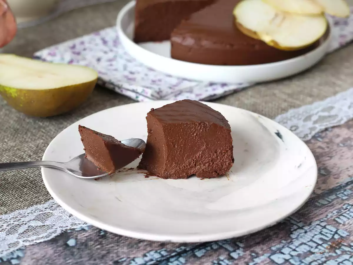 Çikolatalı armutlu fudge, sadece 2 malzeme ile yapımı süper kolay bir tatlı! - fotoğraf 3