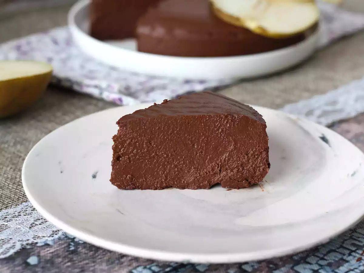Çikolatalı armutlu fudge, sadece 2 malzeme ile yapımı süper kolay bir tatlı! - fotoğraf 7