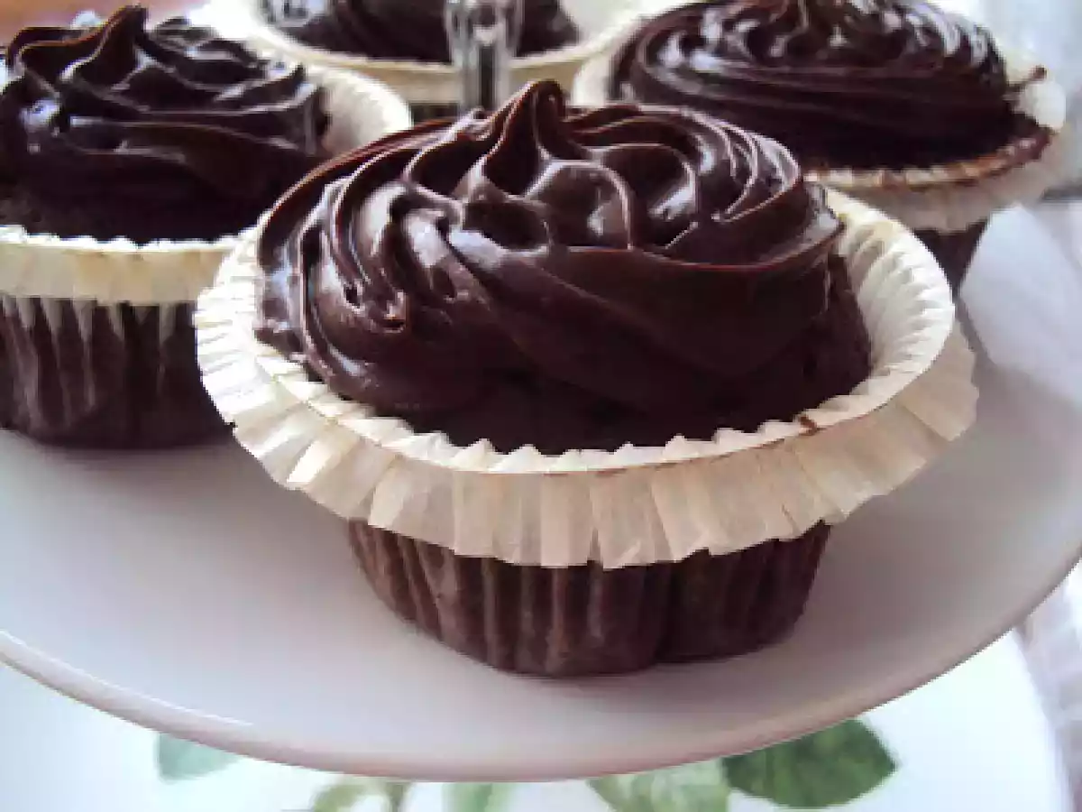 Çikolatalı Cupcake - fotoğraf 2