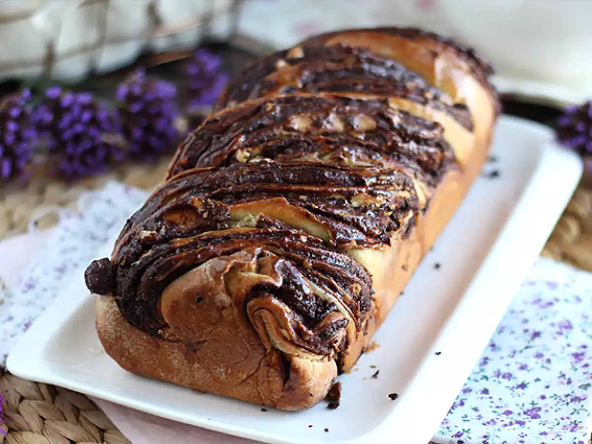 Çikolatalı ve fındıklı babka çöreği