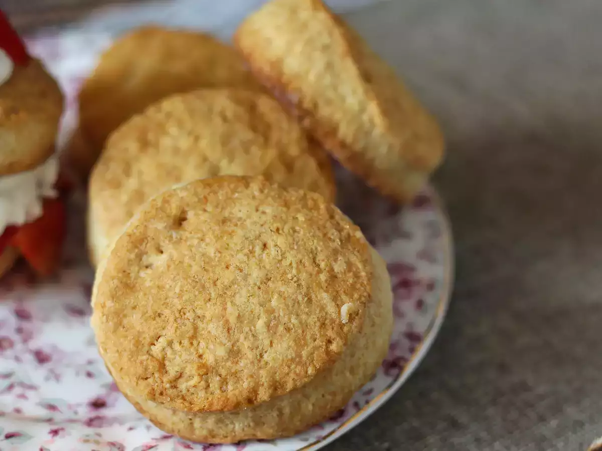 Çilekli kurabiye, asla başarısız olmayan Amerikan çilek kremalı kurabiye - fotoğraf 4