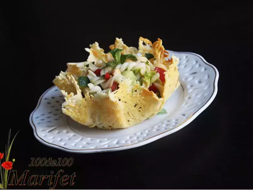 Çıtır Peynir Kasesinde Makarna Salatasi - fotoğraf 2