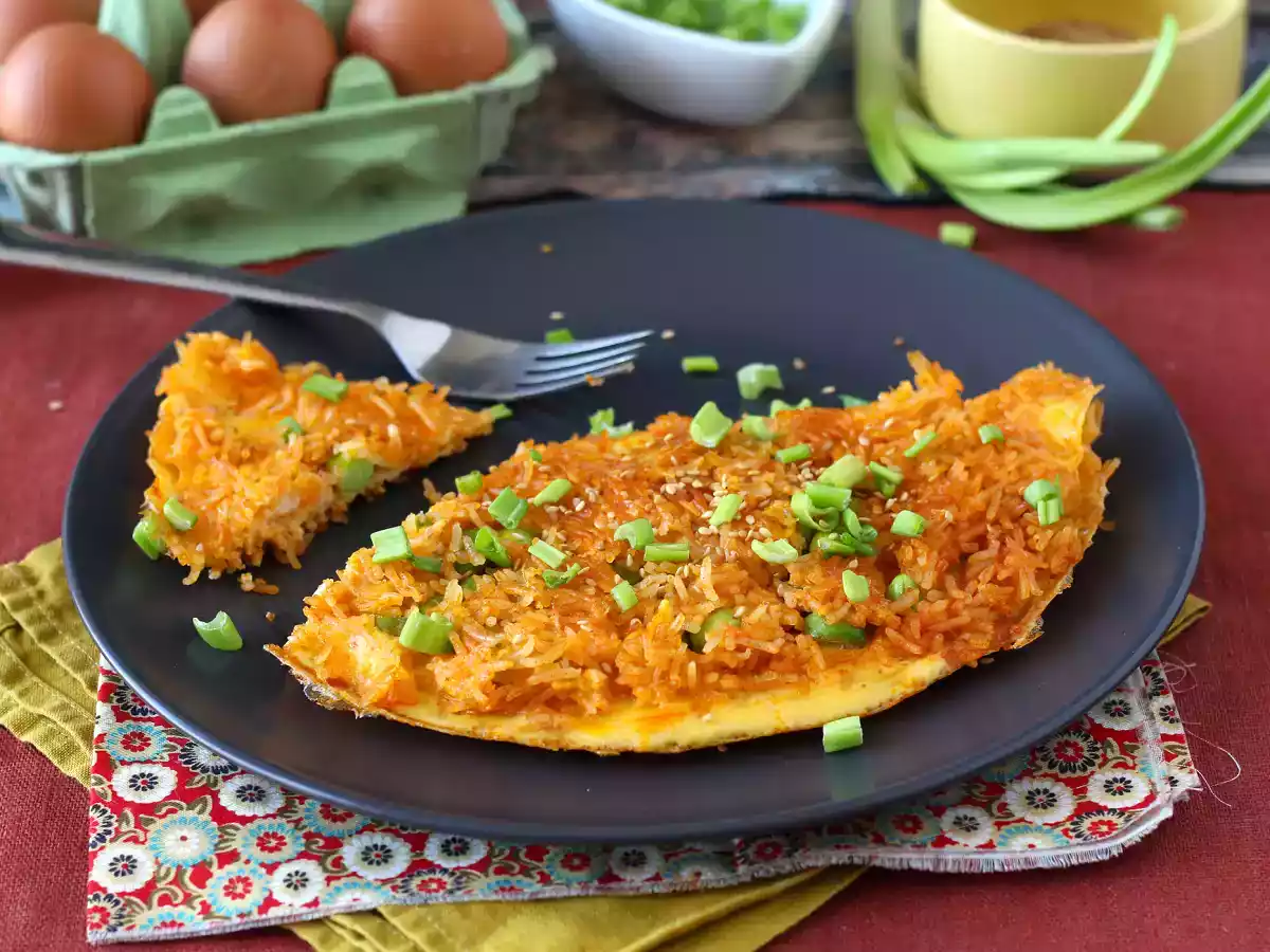 Çıtır pirinç ve soya fasulyeli omlet, hızlı ve israfsız baharatlı bir yemek! - fotoğraf 2