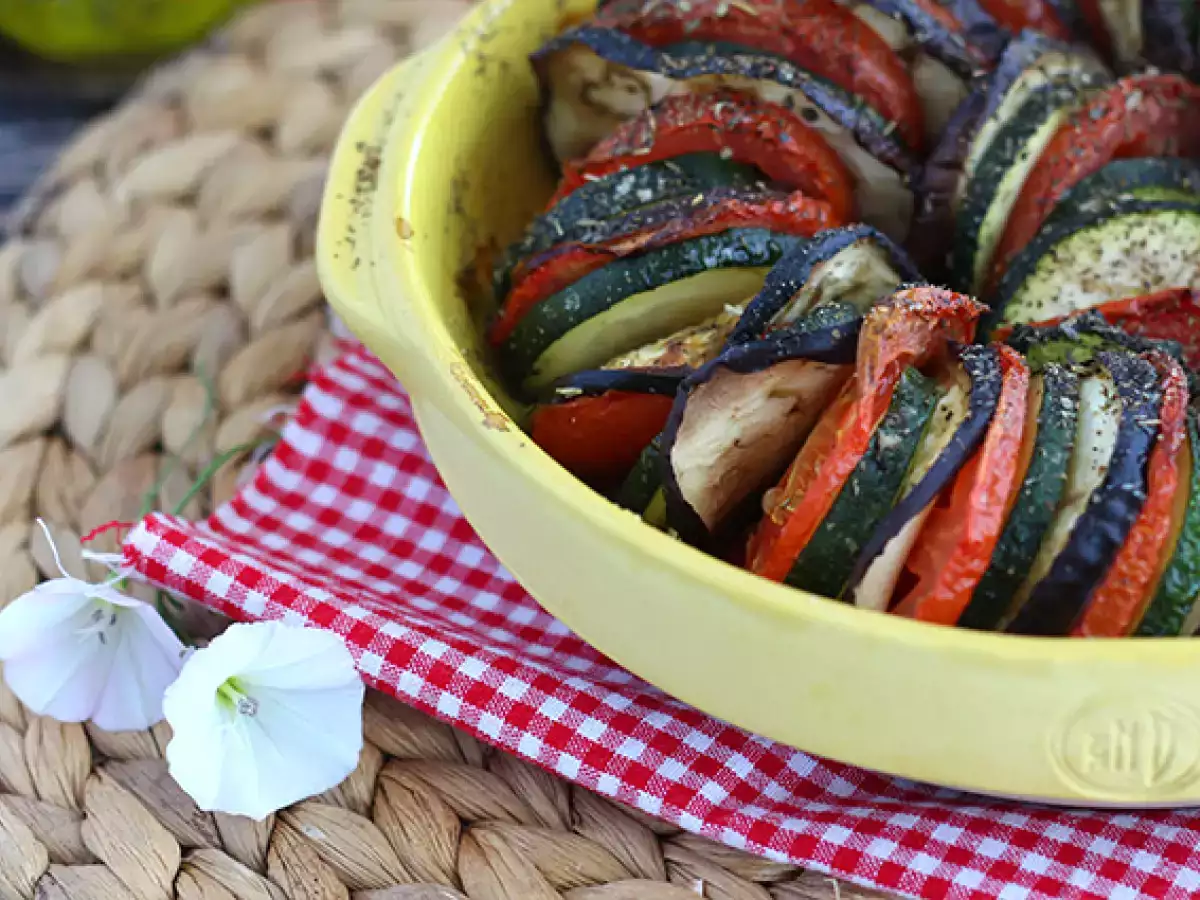 Çok kolay Provençal sebze tianı - fotoğraf 2