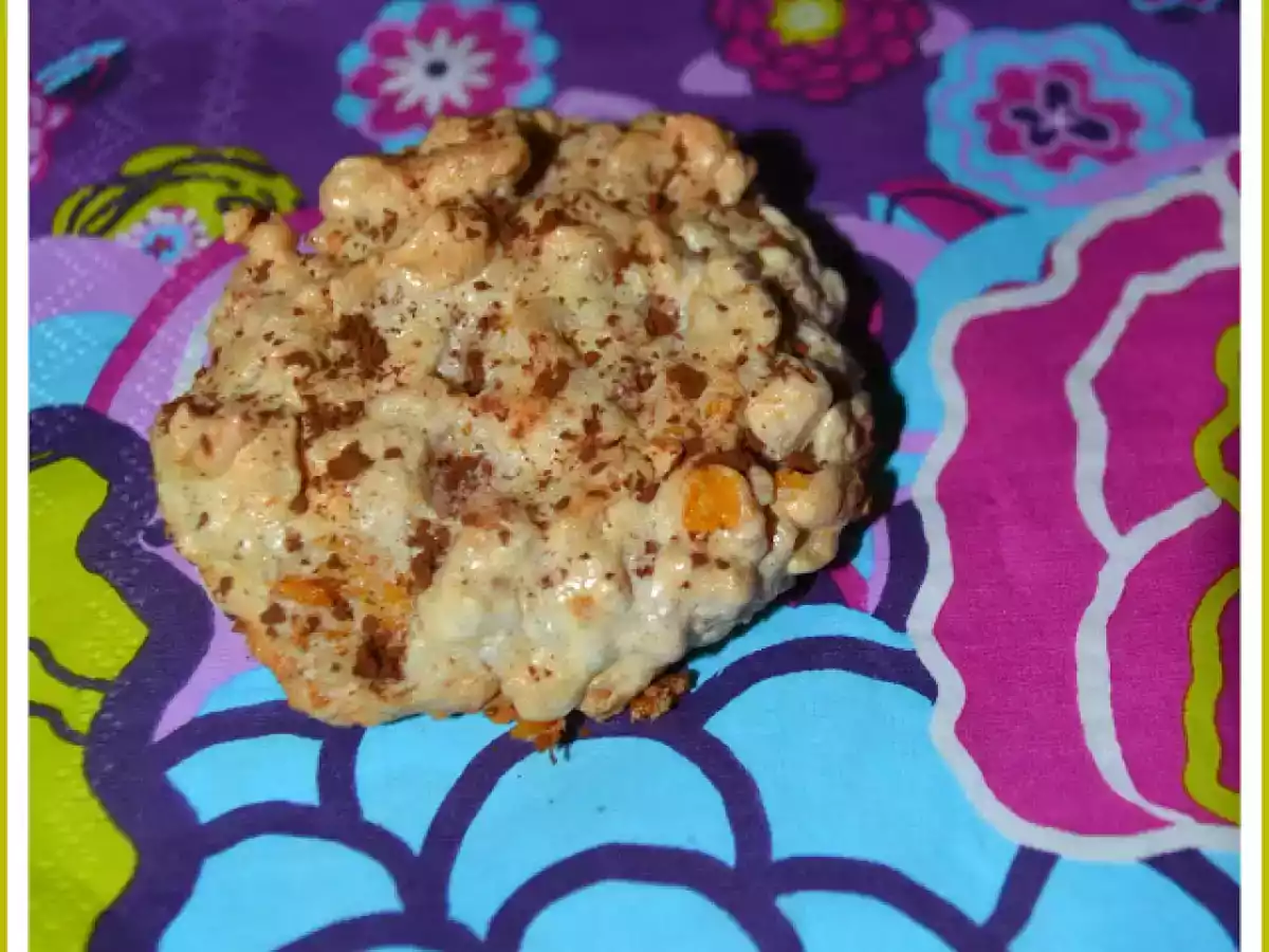 CORN FLAKESLİ FINDIKLI MERENG KURABİYE - fotoğraf 2