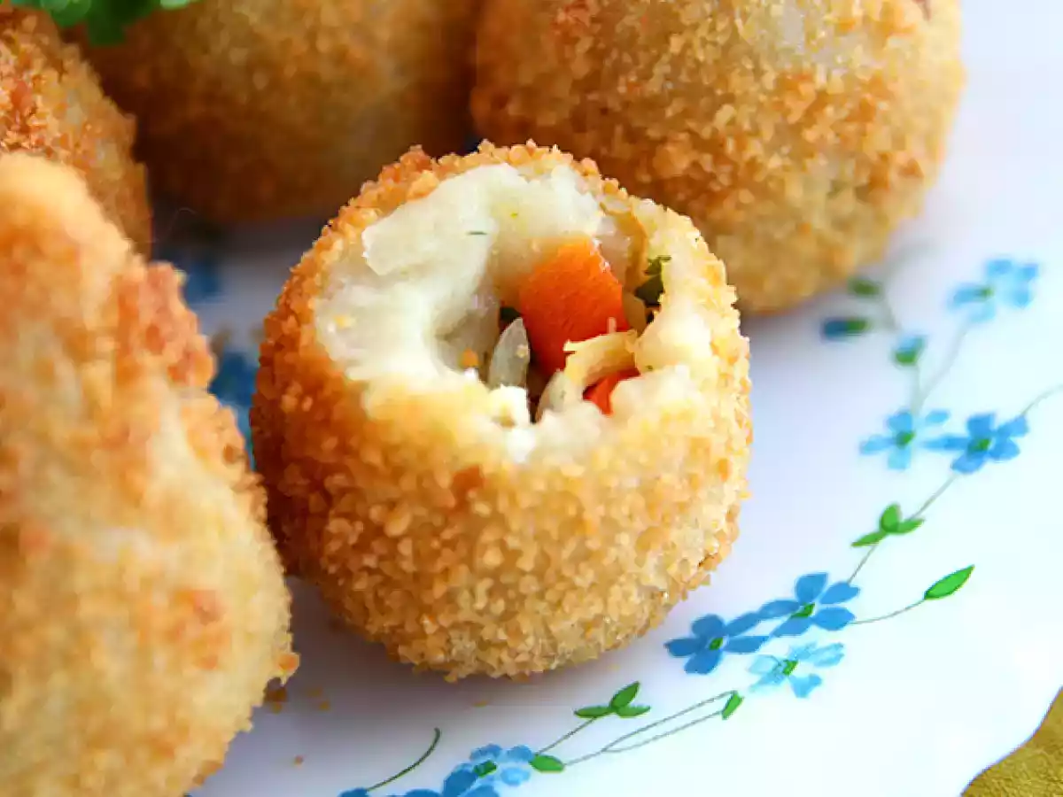 Coxinhas (Brezilya tavuk kroketleri) - fotoğraf 3