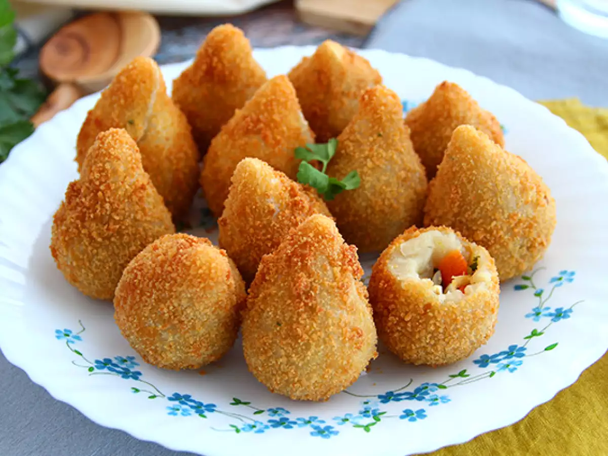 Coxinhas (Brezilya usulü tavuk kroketleri) - fotoğraf 4