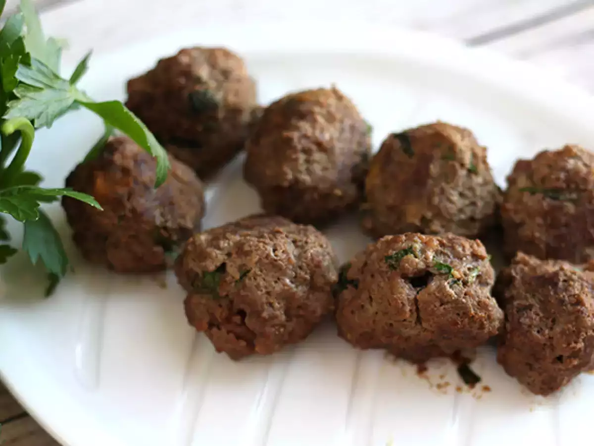 Dana etli ve parmesanlı köfte - fotoğraf 3