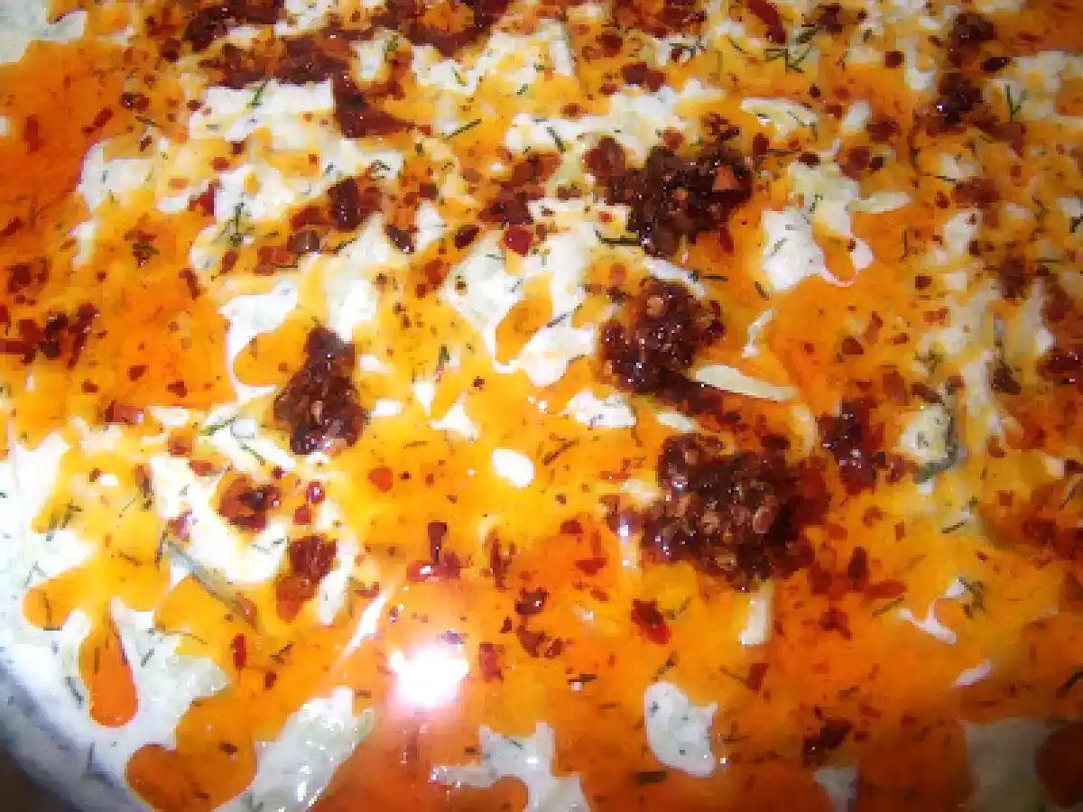 Dereotlu kabak salatası