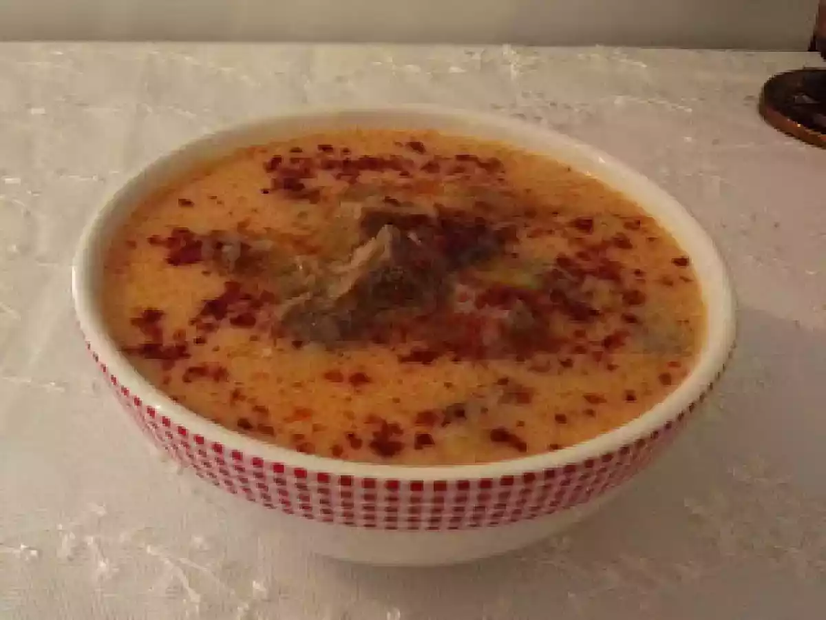 DİLLİ PAÇA ÇORBASI