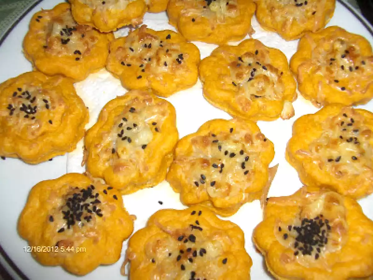 DOĞUM GÜNÜ VE BALLI TARÇINLI ÇÖREK