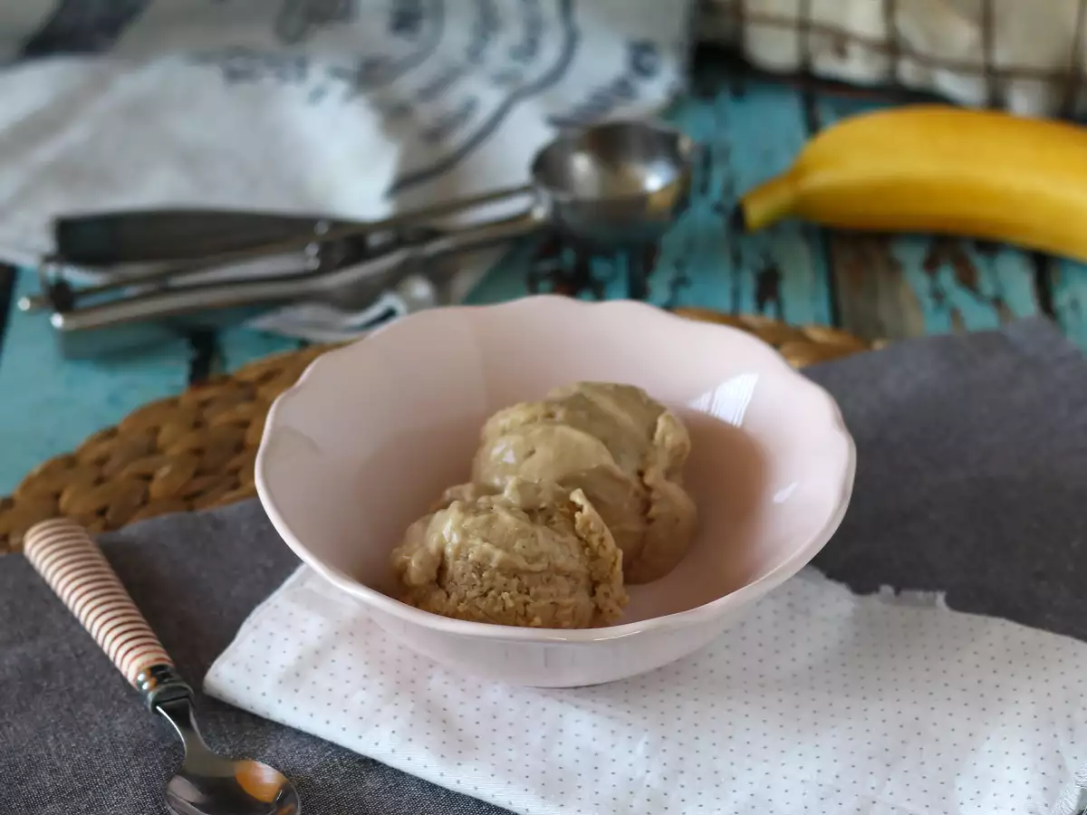 Dondurma Makinesi Olmadan Muzlu Vegan Dondurma (Nice Cream)