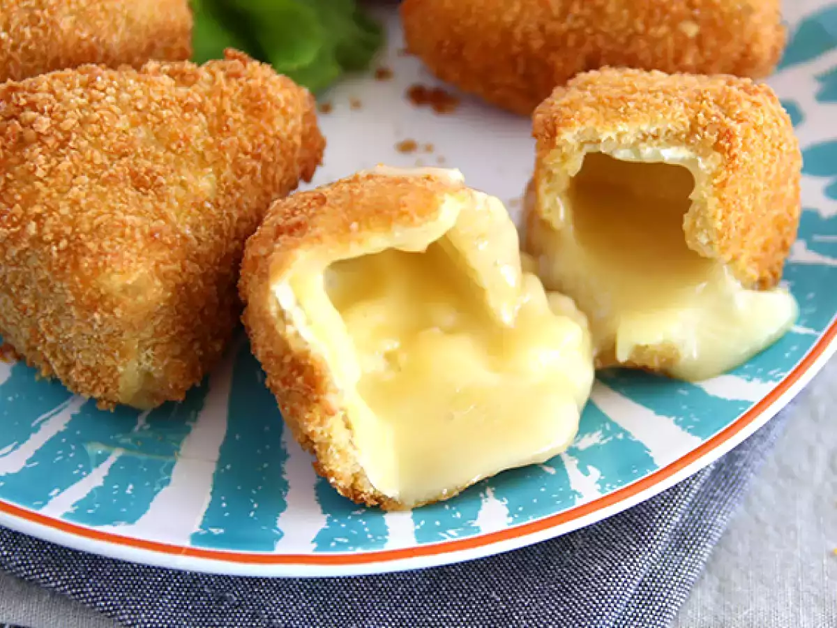 Ekmekli Camembert, eriyen ve çıtır çıtır - fotoğraf 4