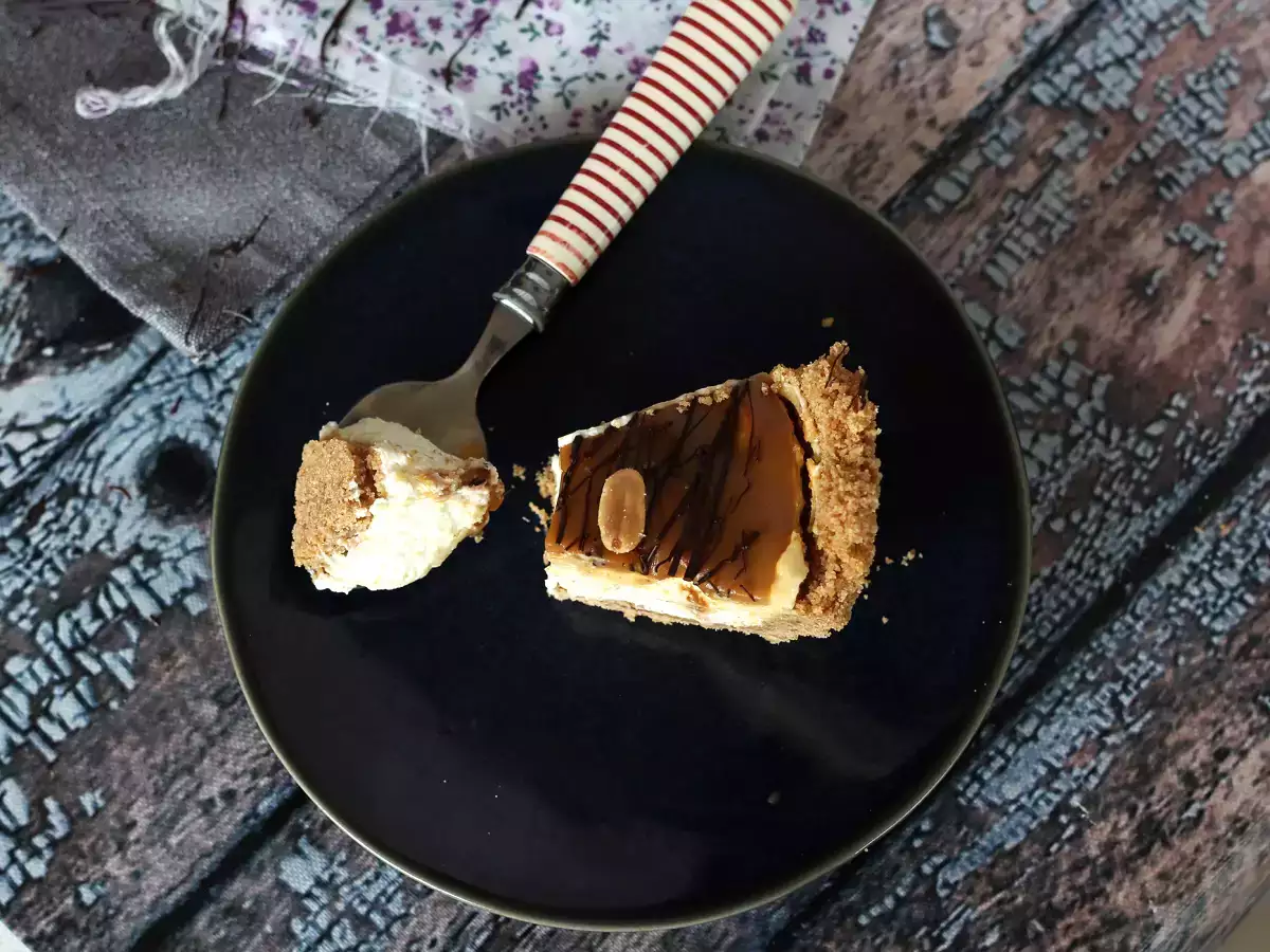 Ekstra gurme Snickers tarzı cheesecake - fotoğraf 6