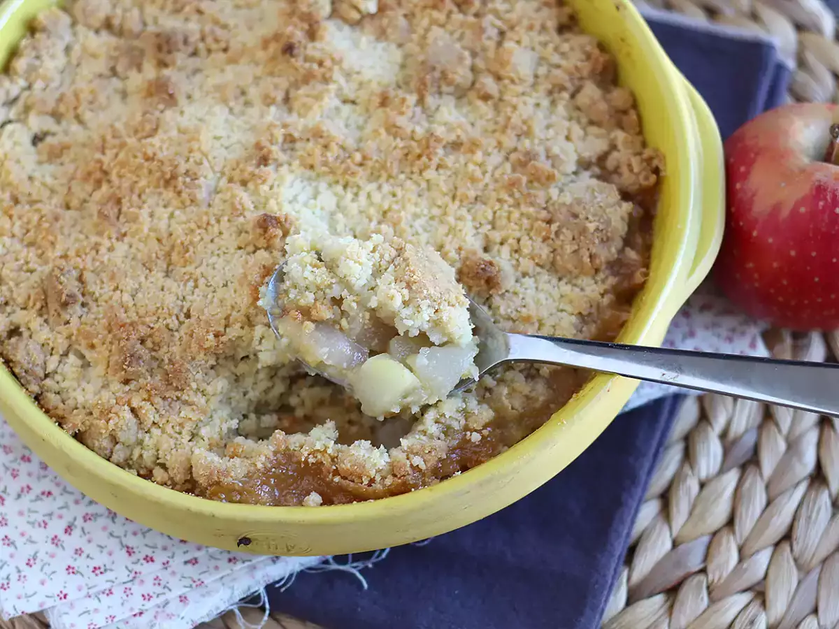 Ekstra Kıtır ve Yumuşak Elmalı Armutlu Crumble Tatlısı - fotoğraf 3