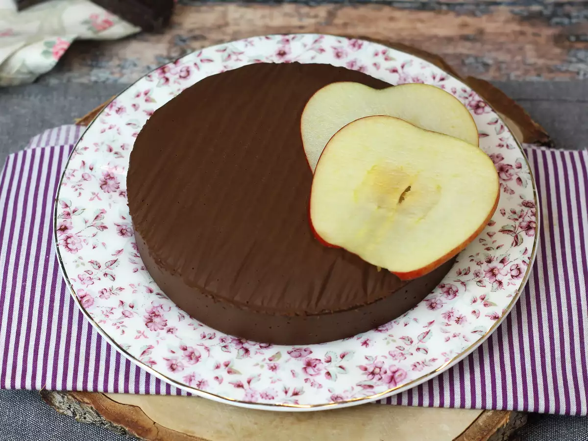 Elmalı çikolatalı fudge: Sadece 2 malzemeyle yapılan pratik tatlı - fotoğraf 3