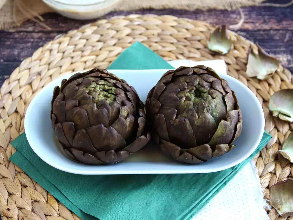 Enginarı suda nasıl pişirebilirim?