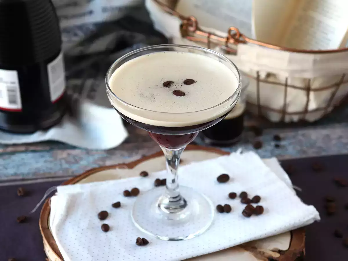 Espresso Martini, kahve severler için mükemmel bir kokteyl