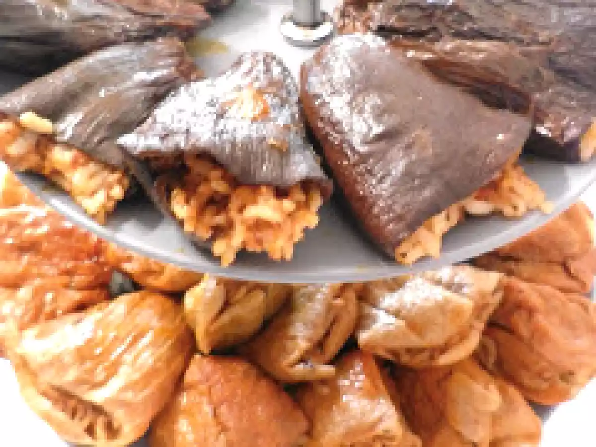 Etli Kuru Biber ve Patlıcan Dolması
