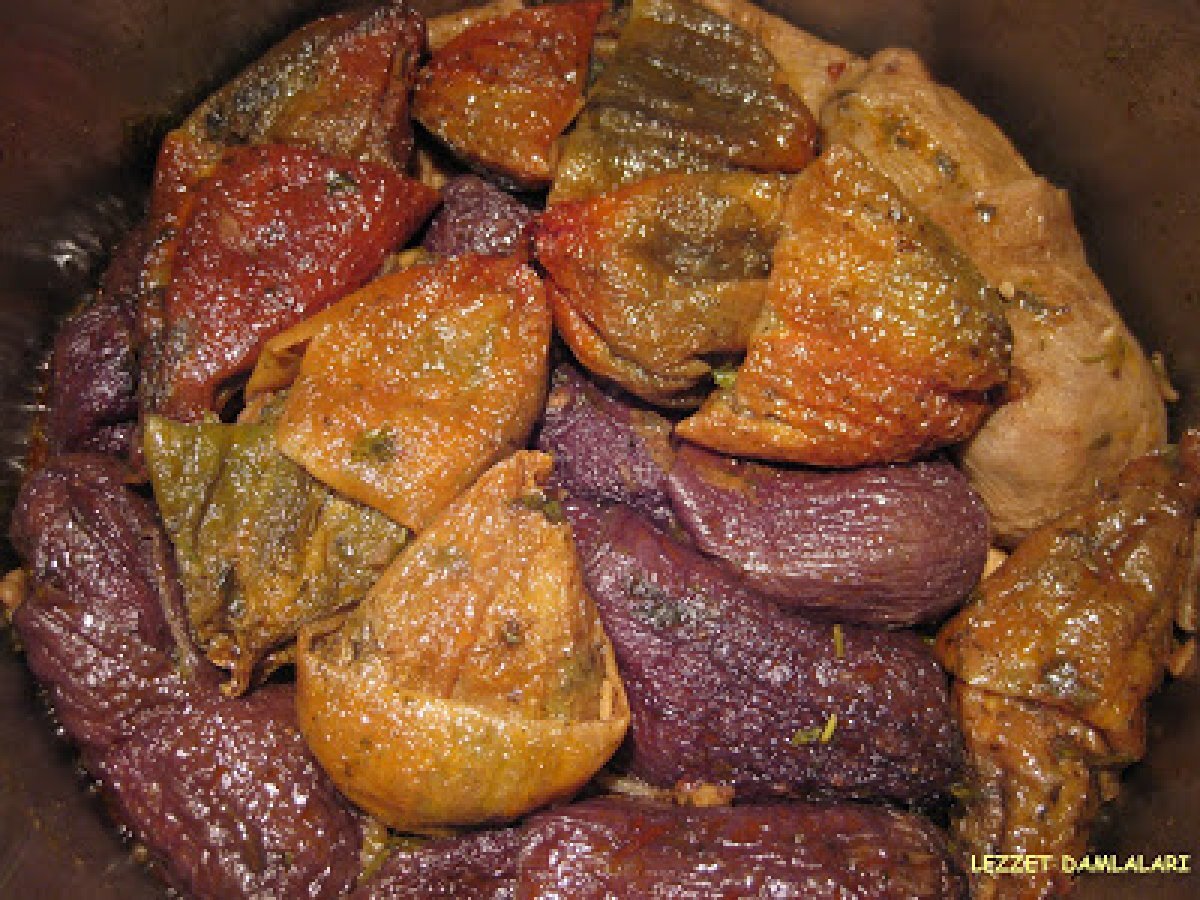 ETLİ KURU DOLMA