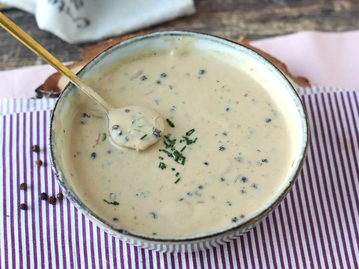 Ev yapımı biber sosu: kremsi, hoş kokulu ve süper kolay! - fotoğraf 5