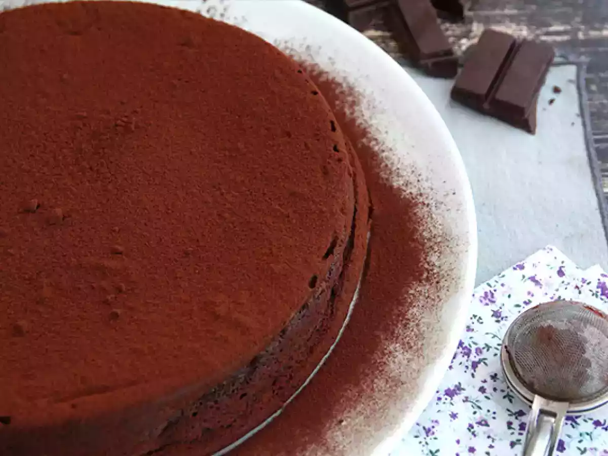 Ev yapımı çikolatalı mousse kek - fotoğraf 3