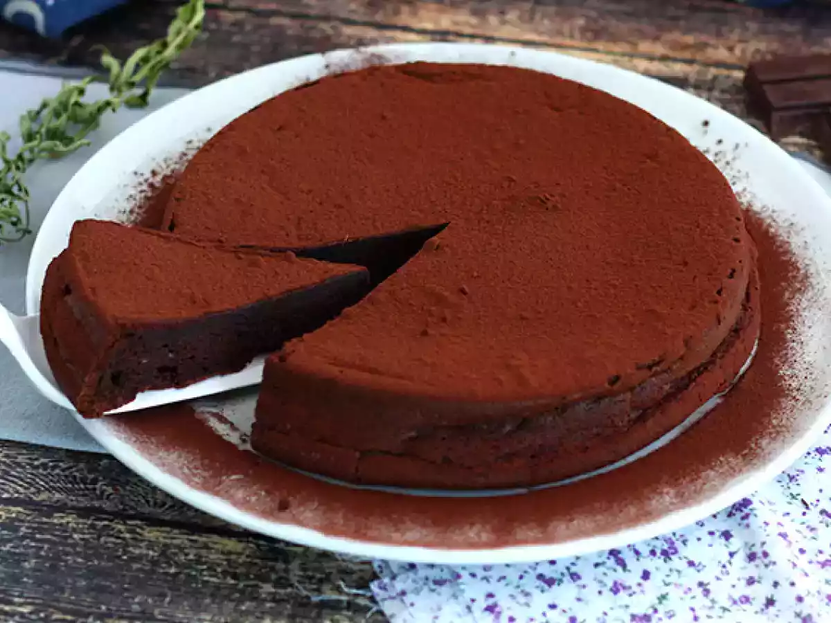 Ev yapımı çikolatalı mousse kek - fotoğraf 4