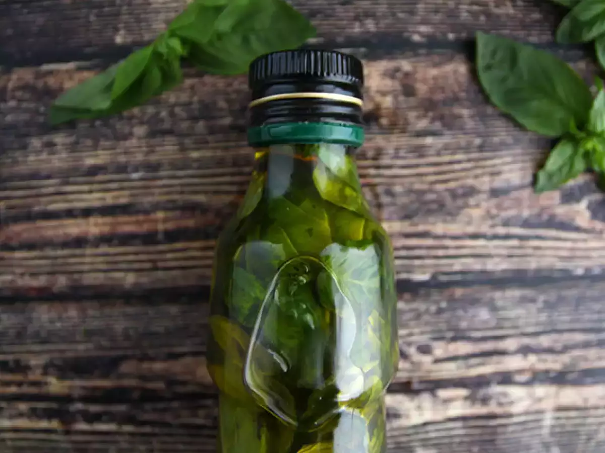 Ev yapımı fesleğen yağı - fotoğraf 2