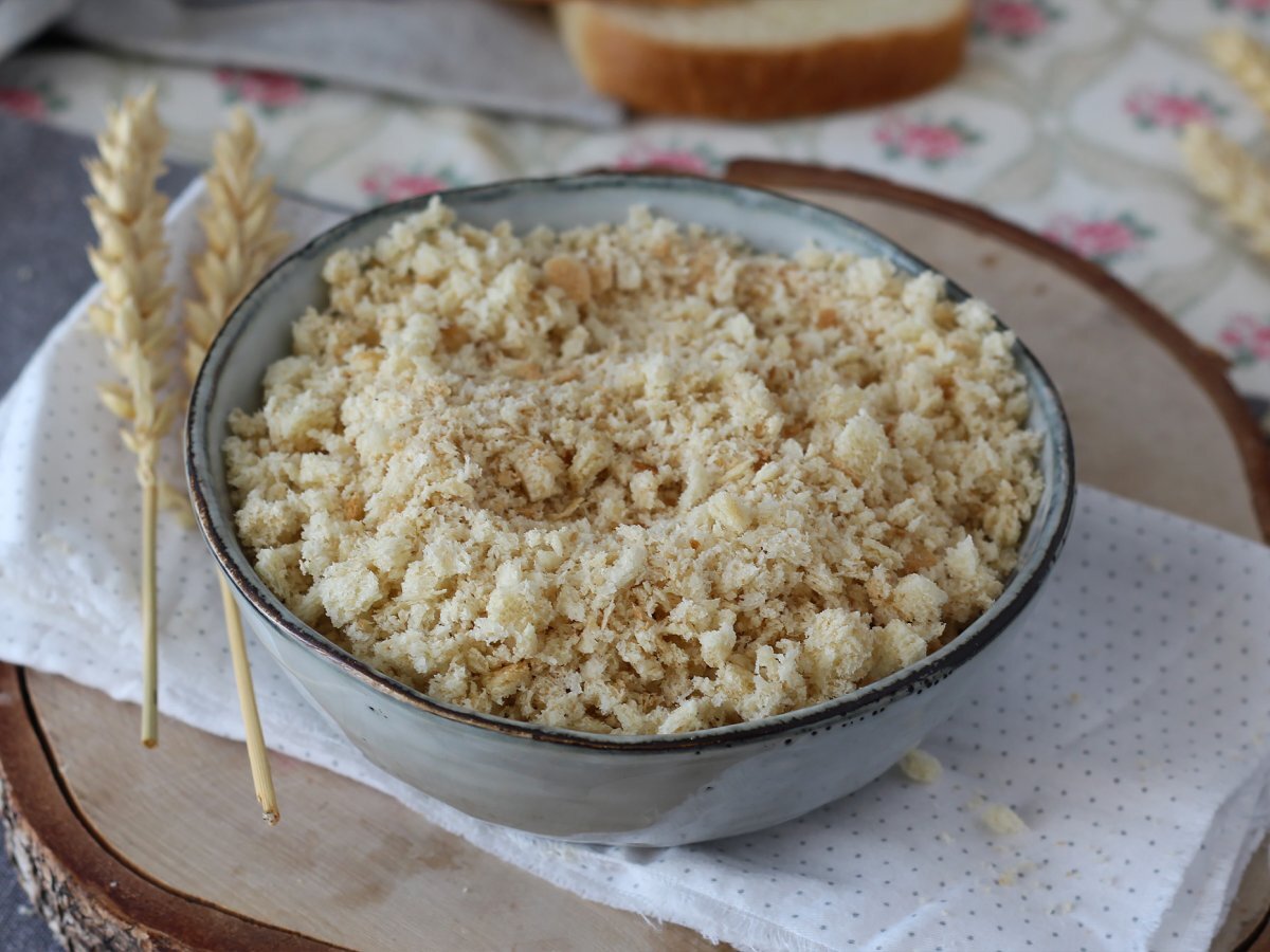 Ev yapımı Japon panko ekmek kırıntılarını nasıl yaparım? Kolay ve ekonomik tarif