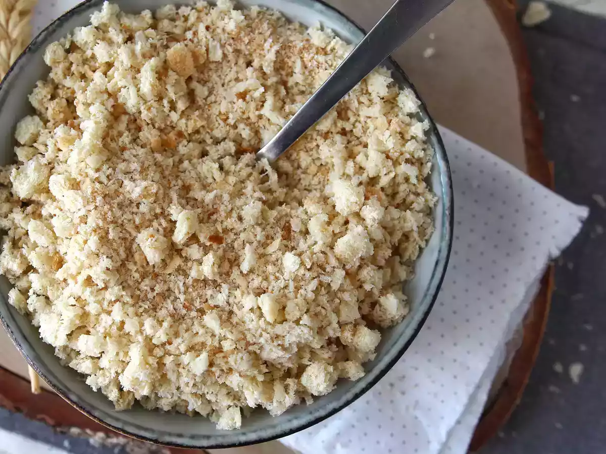 Ev yapımı Japon panko ekmek kırıntılarını nasıl yaparım? Kolay ve ekonomik tarif - fotoğraf 5