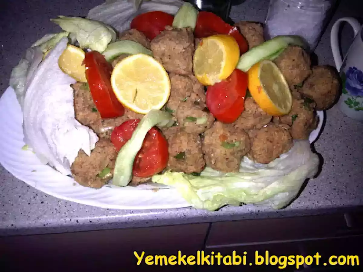 Ev Yapımı Mercimek Köftesi
