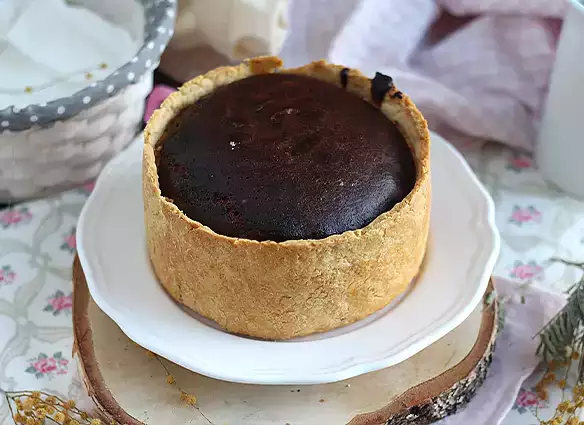 Ev yapımı peynirli kek