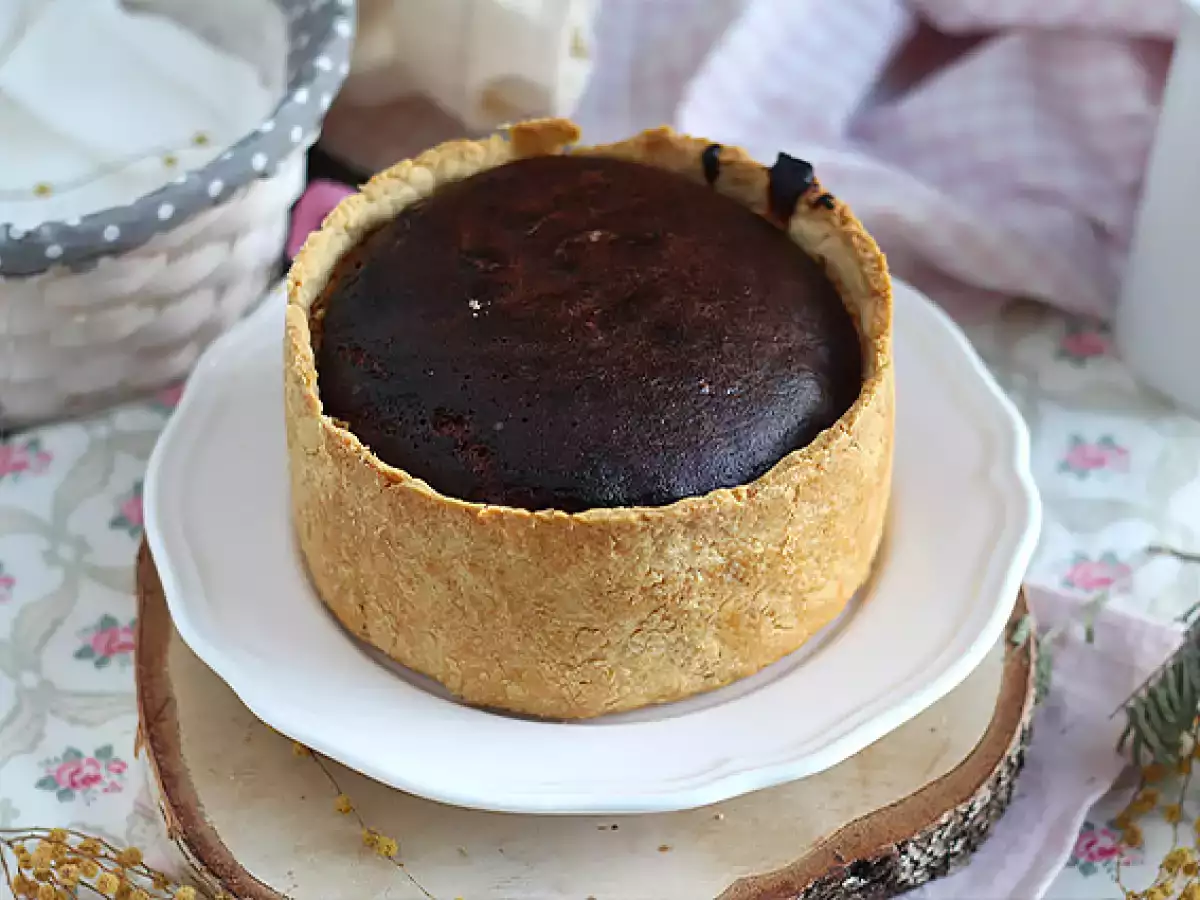 Ev yapımı peynirli kek