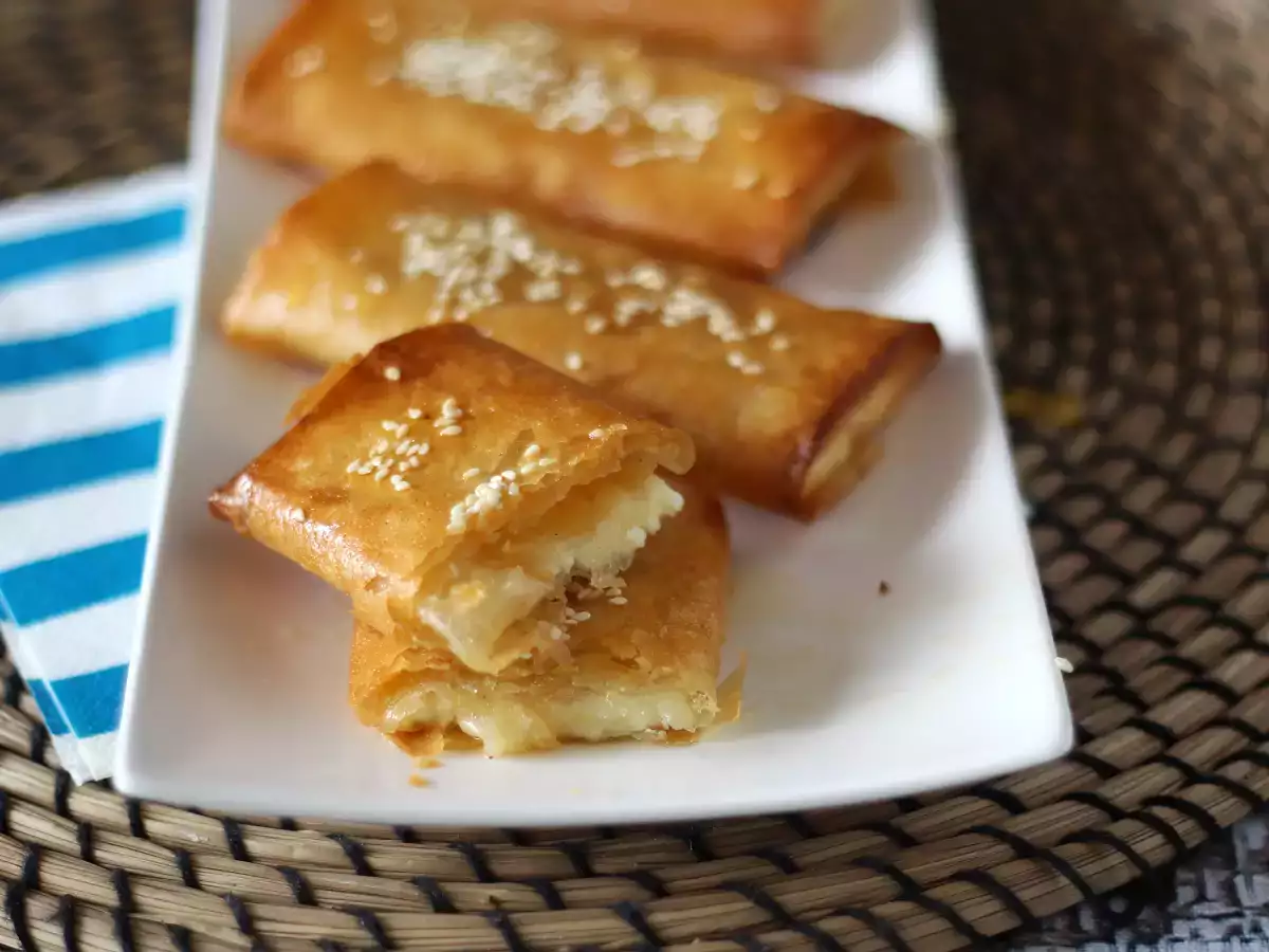 Feta Saganaki: Ballı ve Çıtır Feta Peyniri Tarifi - fotoğraf 3