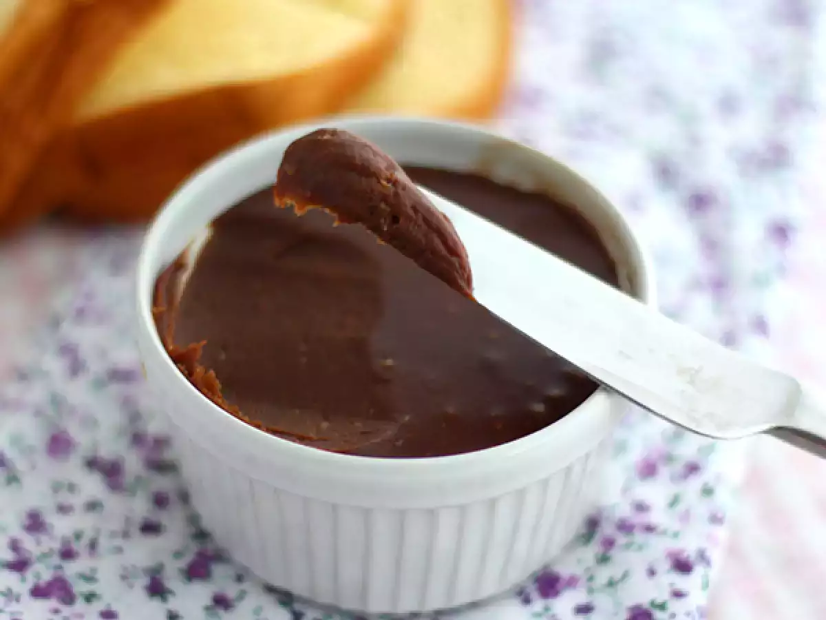 Fındık ezmesi, ev yapımı Nutella - fotoğraf 2