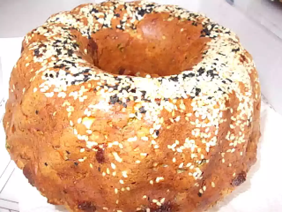 FINDIK LAHMACUN VE PEYNİRLİ KEK - fotoğraf 2