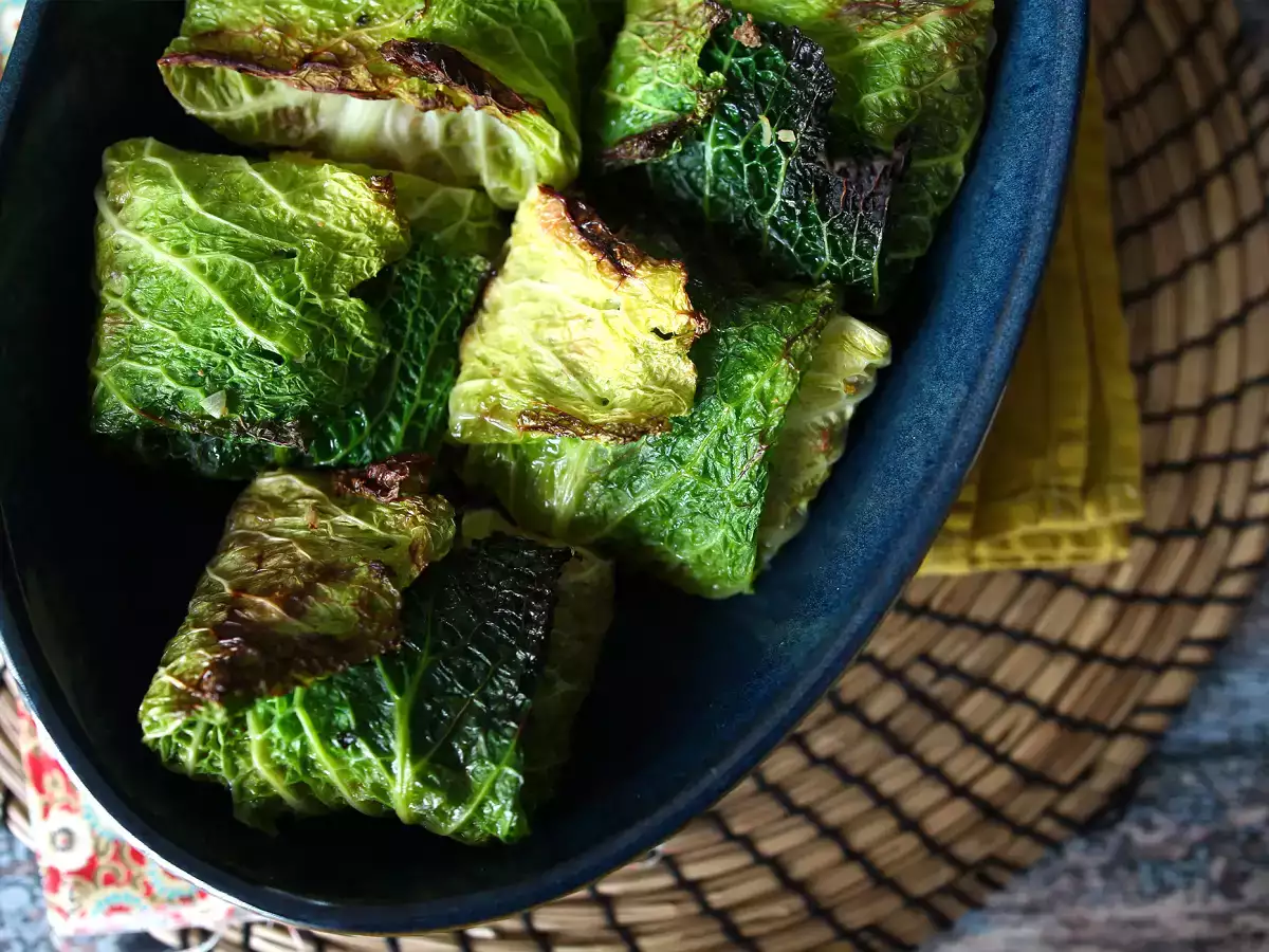 Fırında lahana dolması (Bu sebzeyi herkese sevdirmek için!) - fotoğraf 2