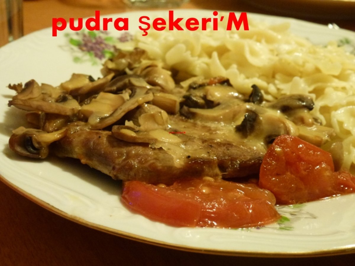 Fırında Mantarlı Biftek