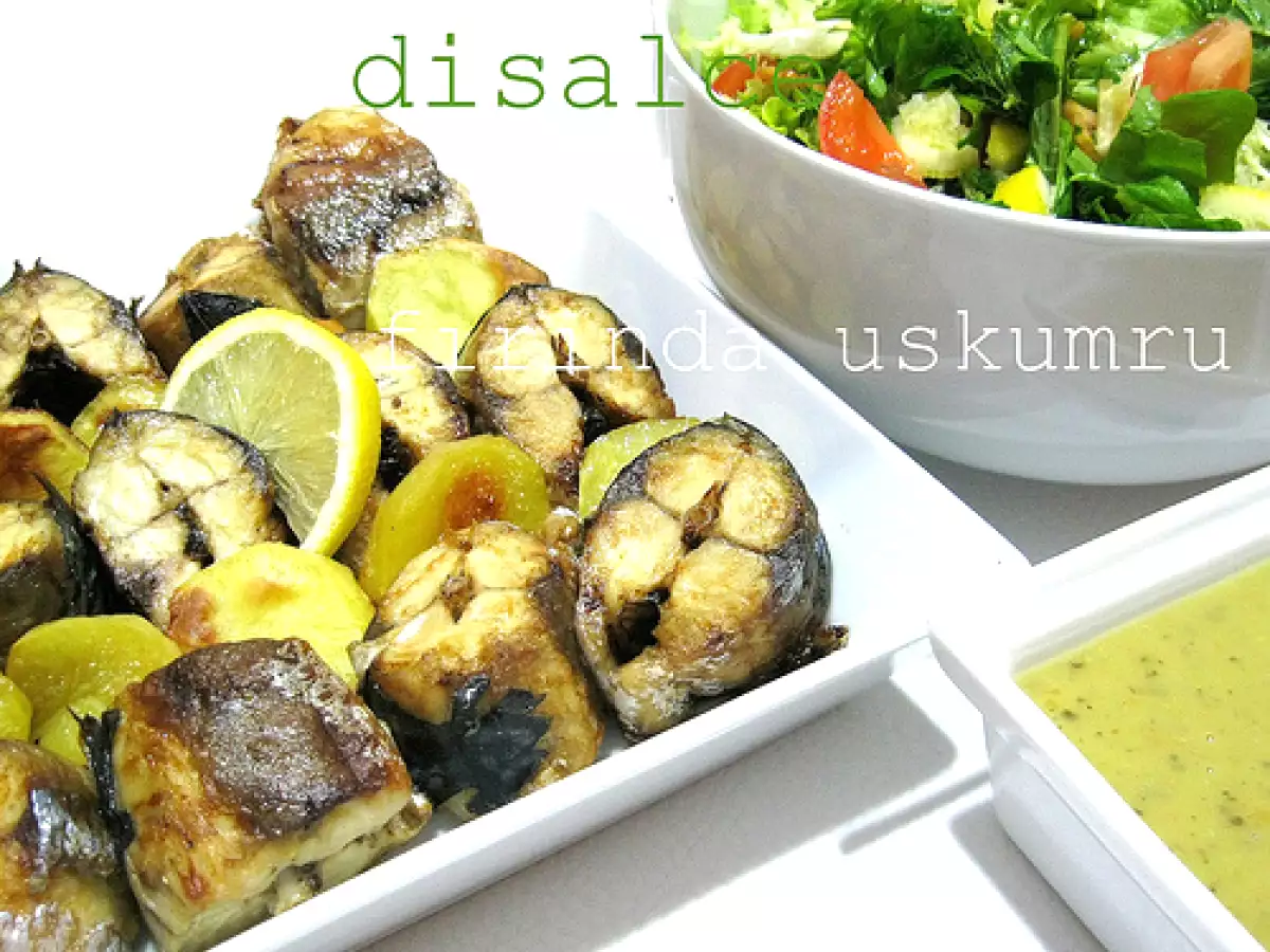 Fırında uskumru ve limonlu roka salatası - fotoğraf 2
