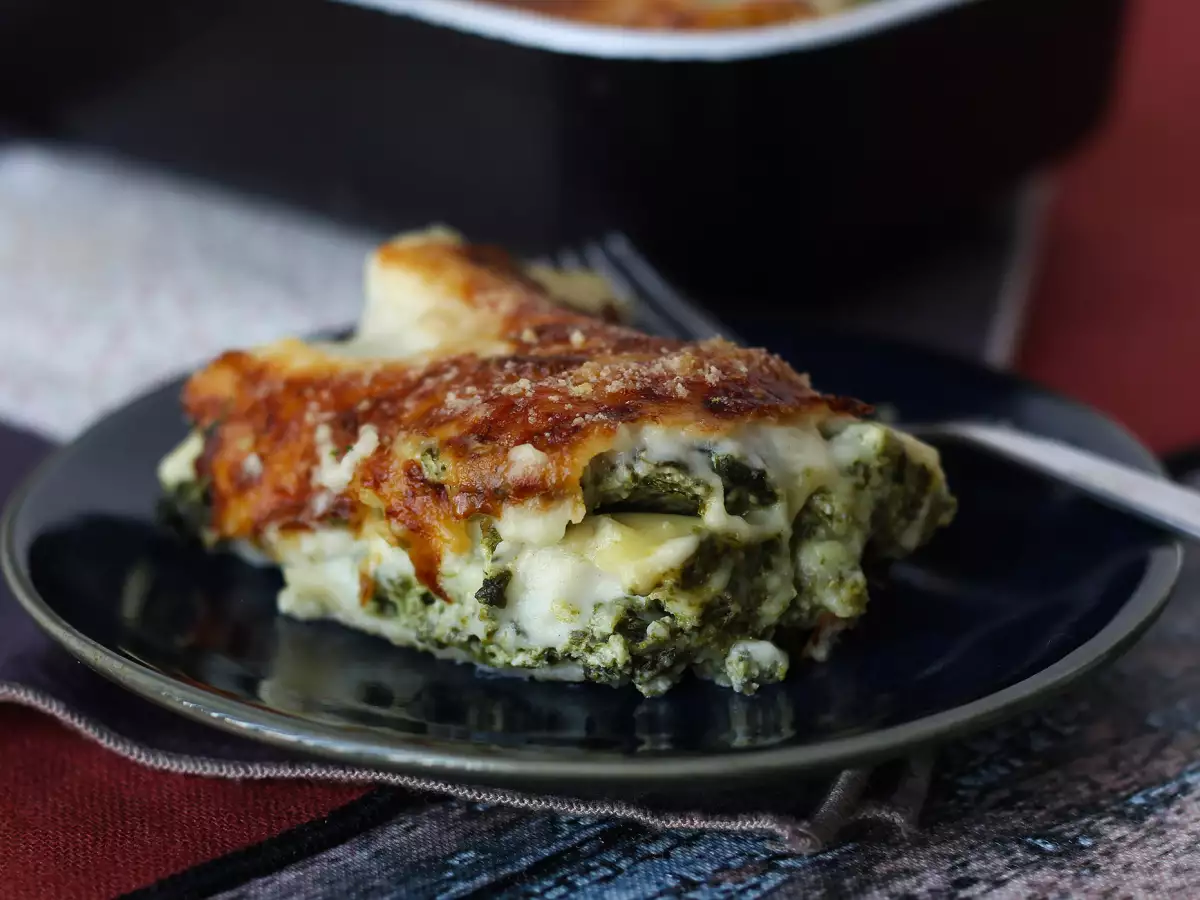 Fırında Yumuşacık Ricottalı ve Ispanaklı Lazanya - fotoğraf 7
