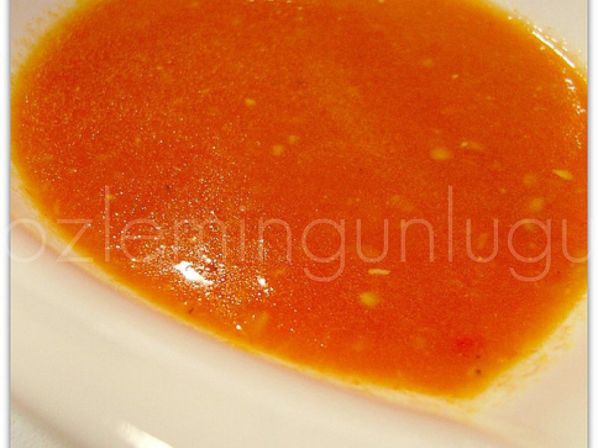 Fırınlanmış Domates Çorbası