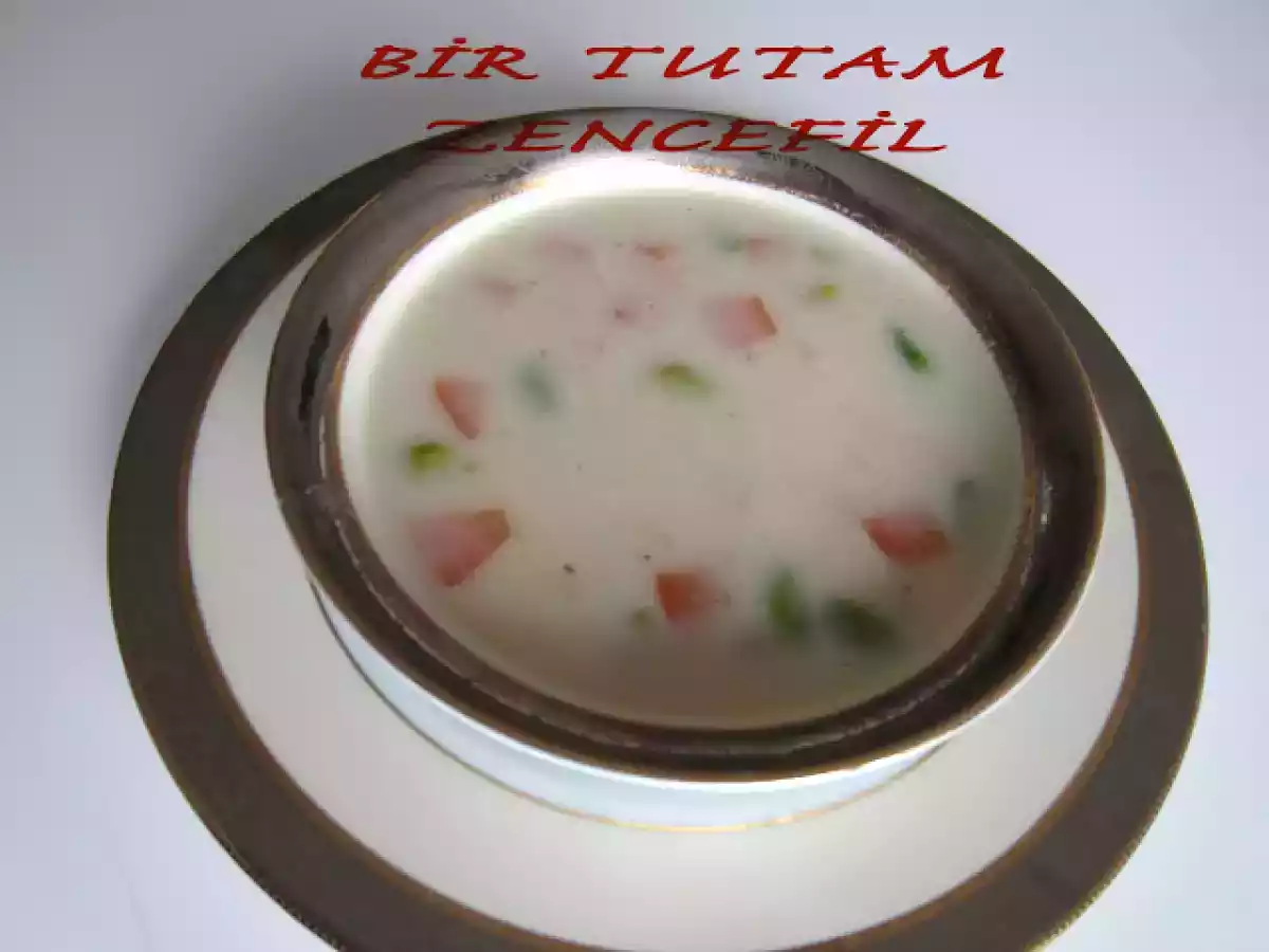 FISTIKLI SEBZELİ ÇORBA