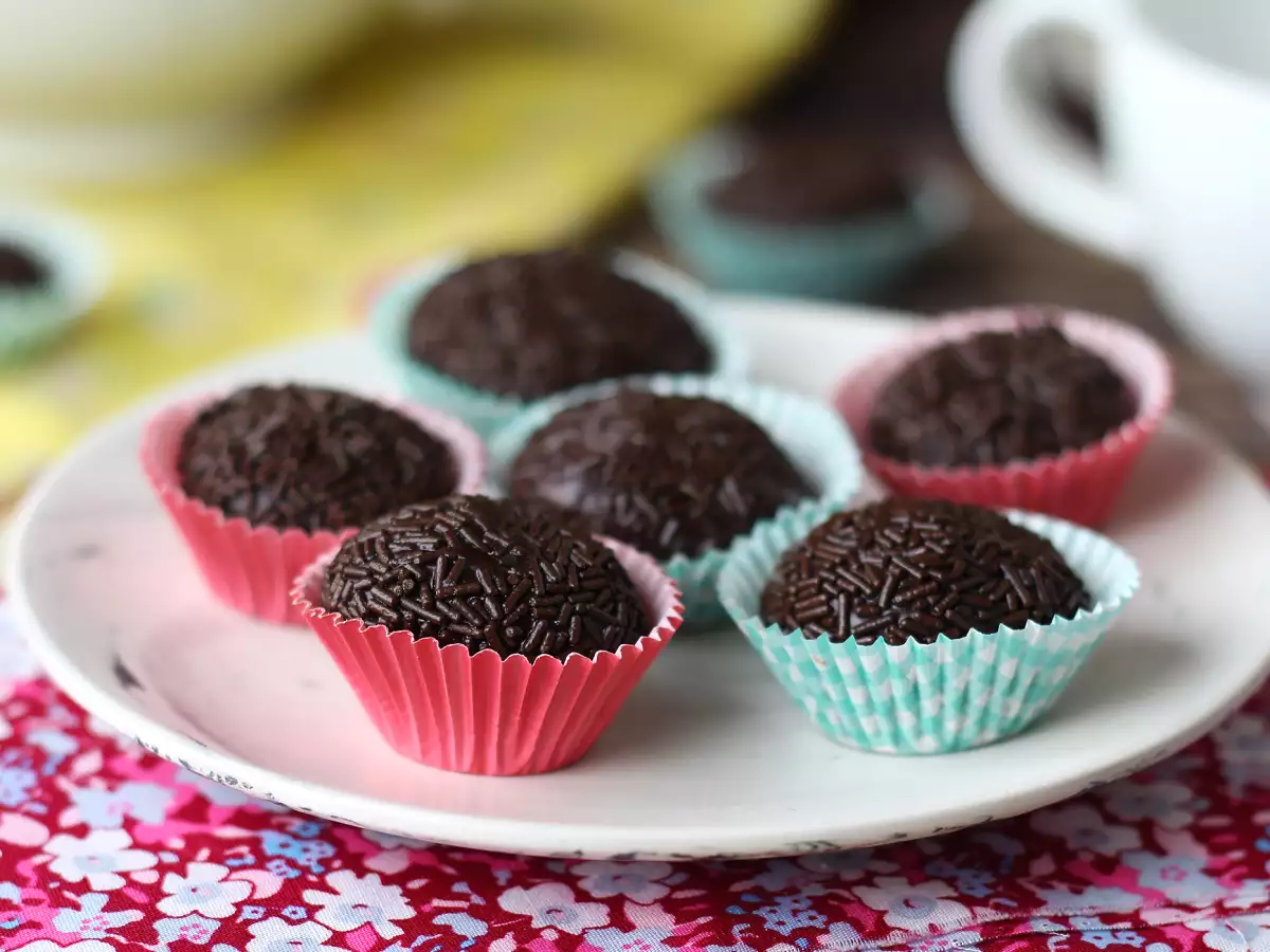 Fit Whey Brigadeiro: Sağlıklı, Protein Zengini ve Suçluluk Hissettirmeyen Tatlı! - fotoğraf 6