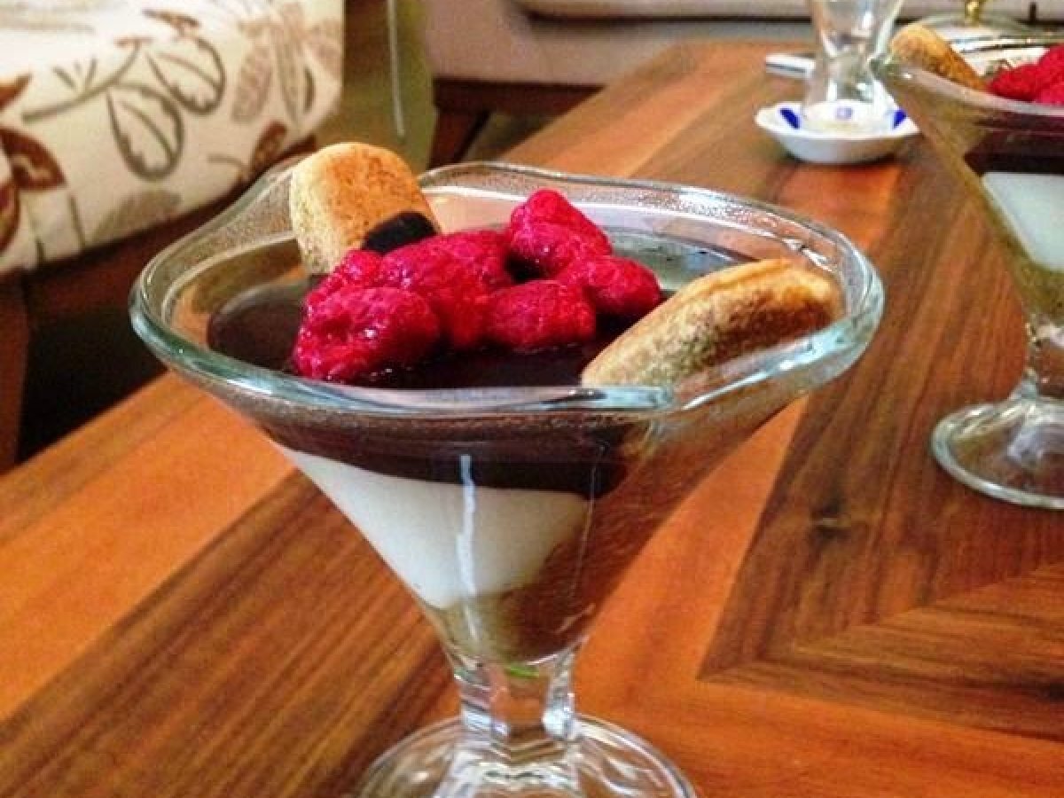 Frambuazlı Kedidilli Puding