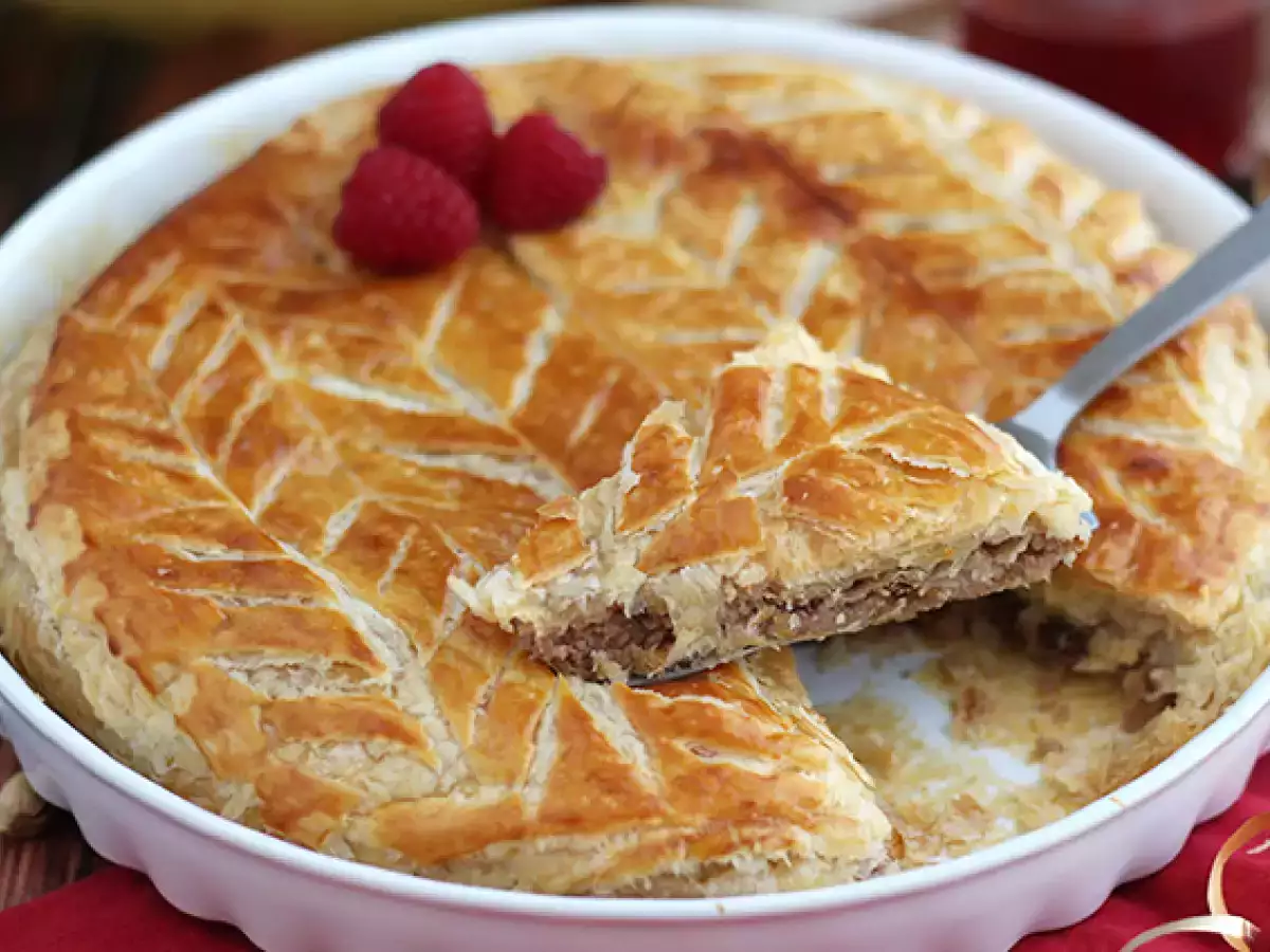 Frangipane ahududu fıstıklı galette des rois - fotoğraf 5