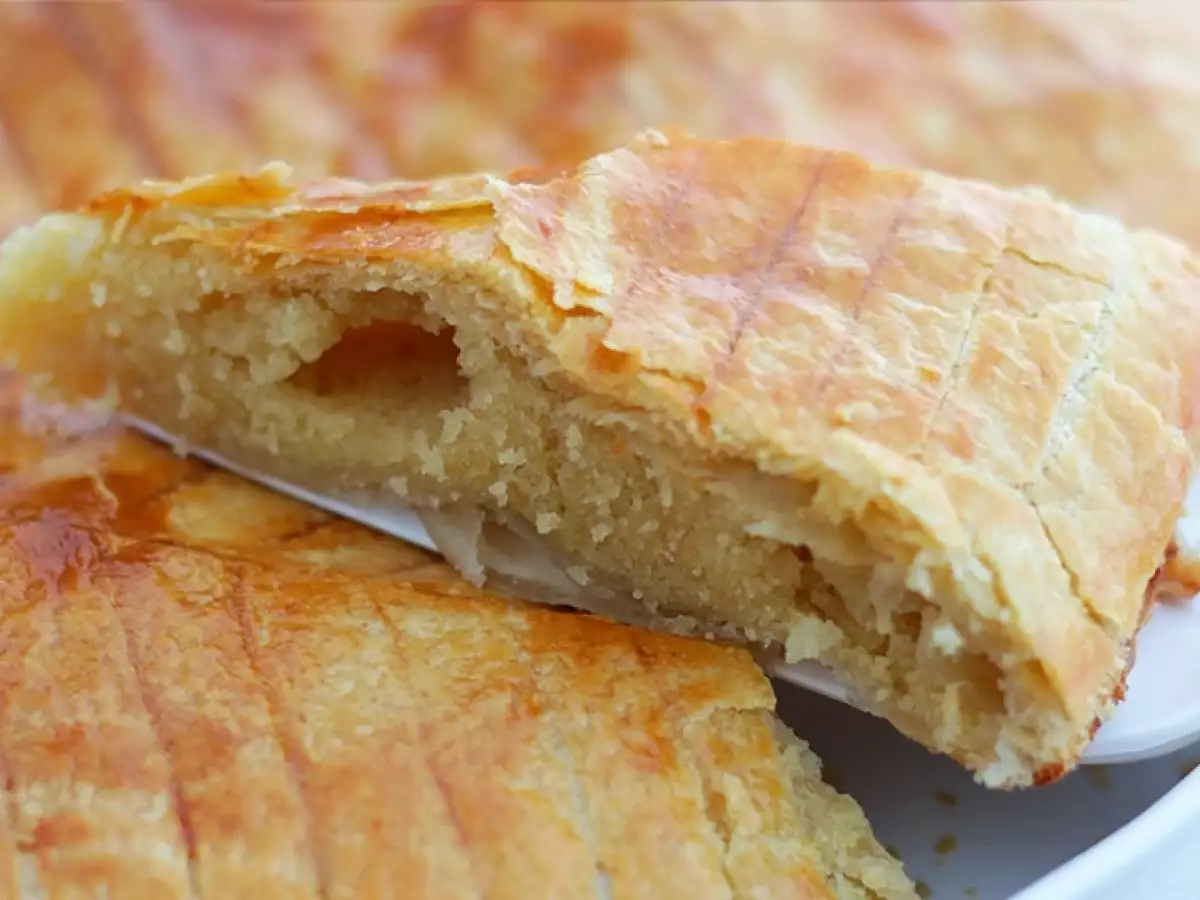 Frangipanlı Galette des Rois (Kral Pastası) - fotoğraf 4