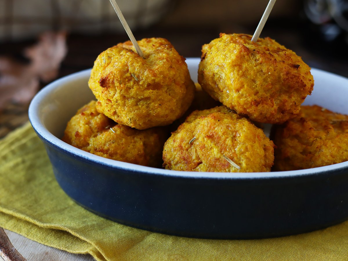 Fritözde kabak köftesi