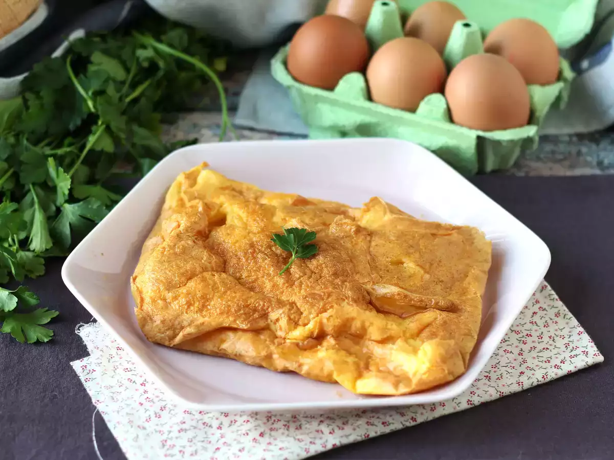 Fritözde omlet, mutfakta hiçbir şeyi kirletmeden hafif bir tarif! - fotoğraf 2