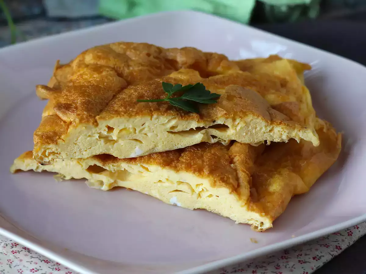 Fritözde omlet, mutfakta hiçbir şeyi kirletmeden hafif bir tarif! - fotoğraf 3