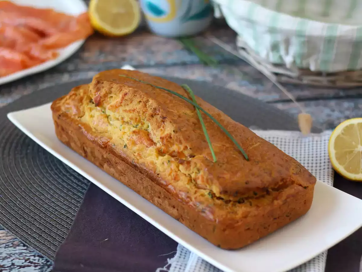 Füme somonlu, limonlu ve frenk soğanlı kek - fotoğraf 3